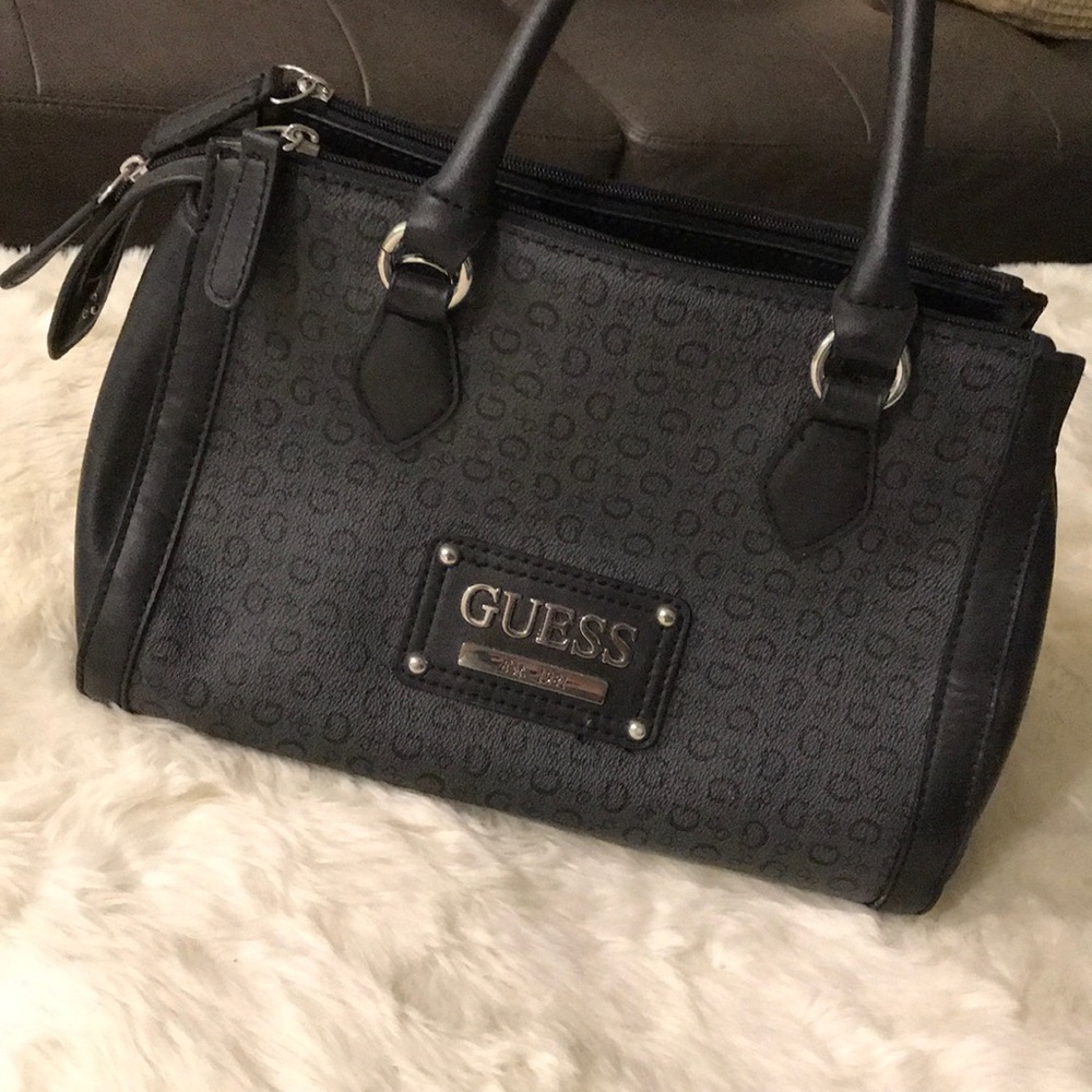 Guess bag